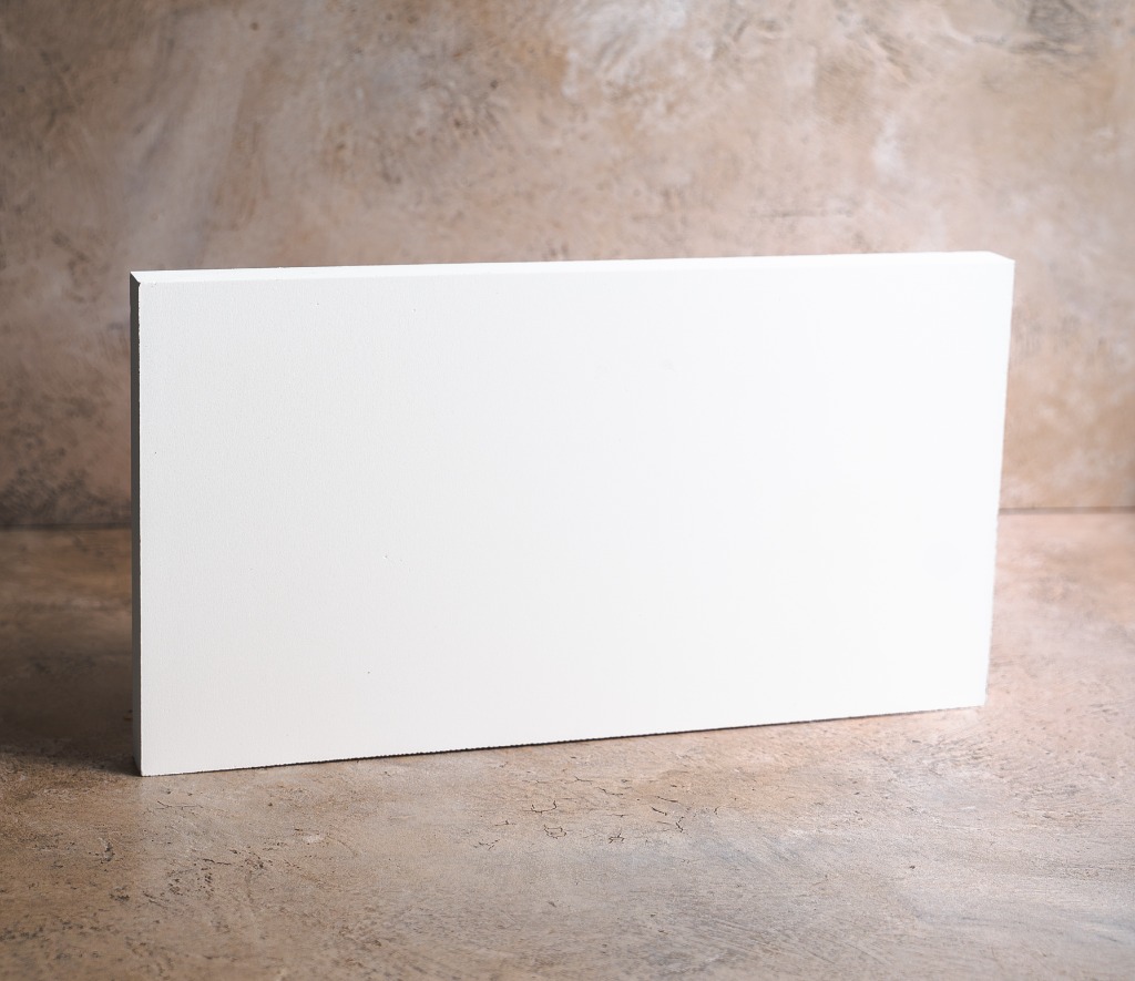 AZEK® CELLULAR PVC SMOOTH TRIMBOARD sample
