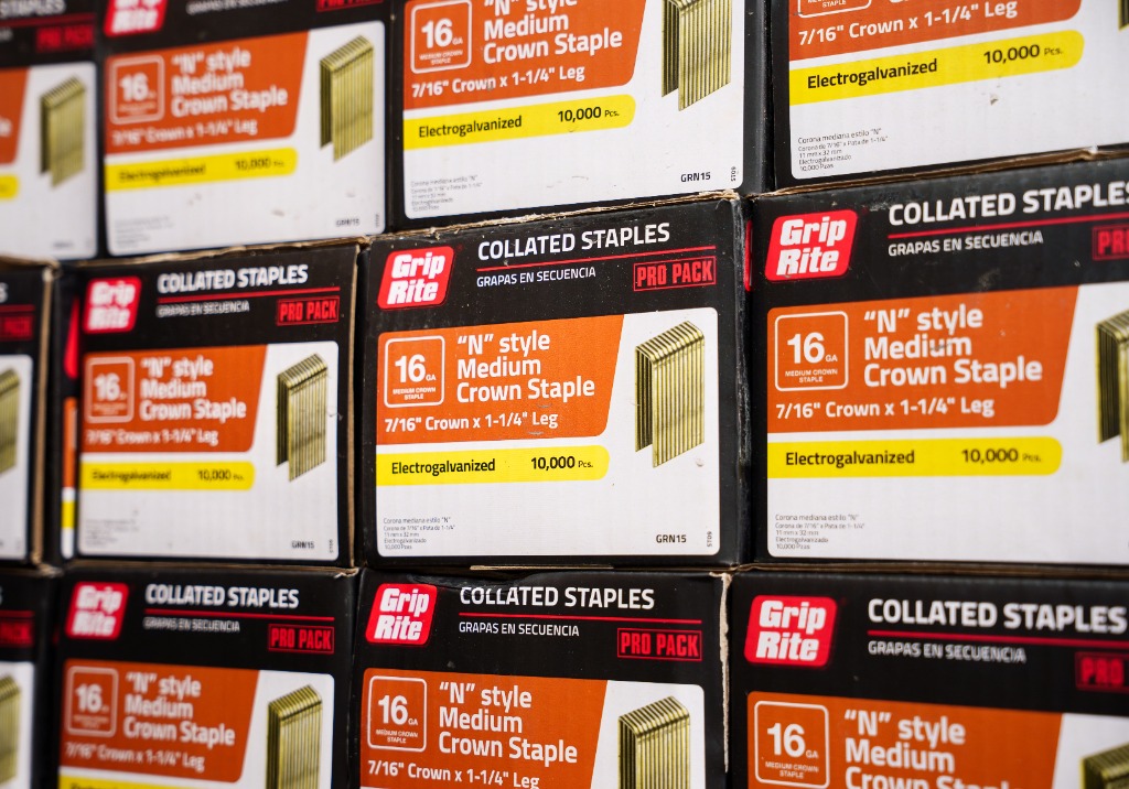 Grip-Rite 16 Gauge N style medium crown staples Pro Pack boxes